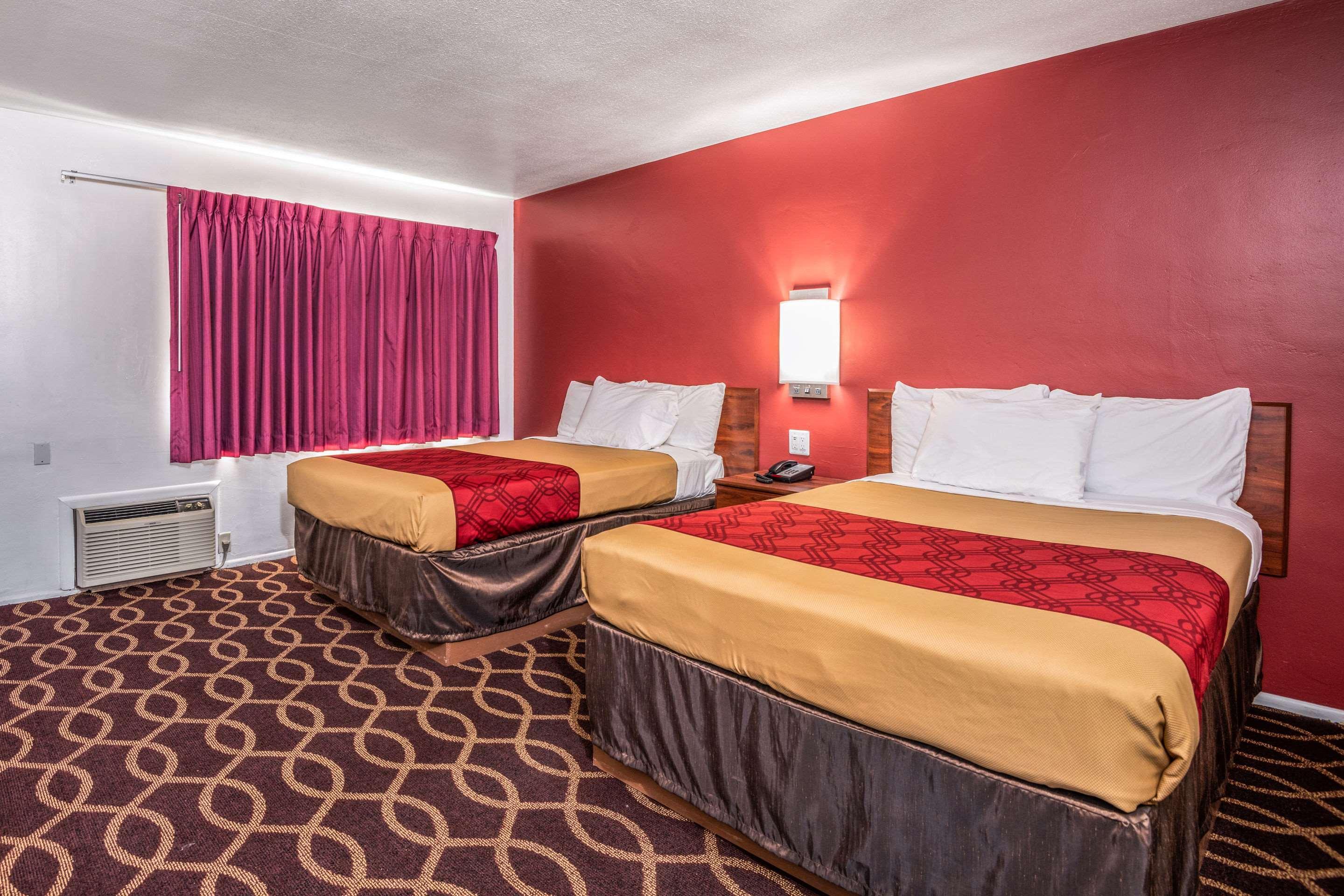 Econo Lodge University Тусон Екстериор снимка