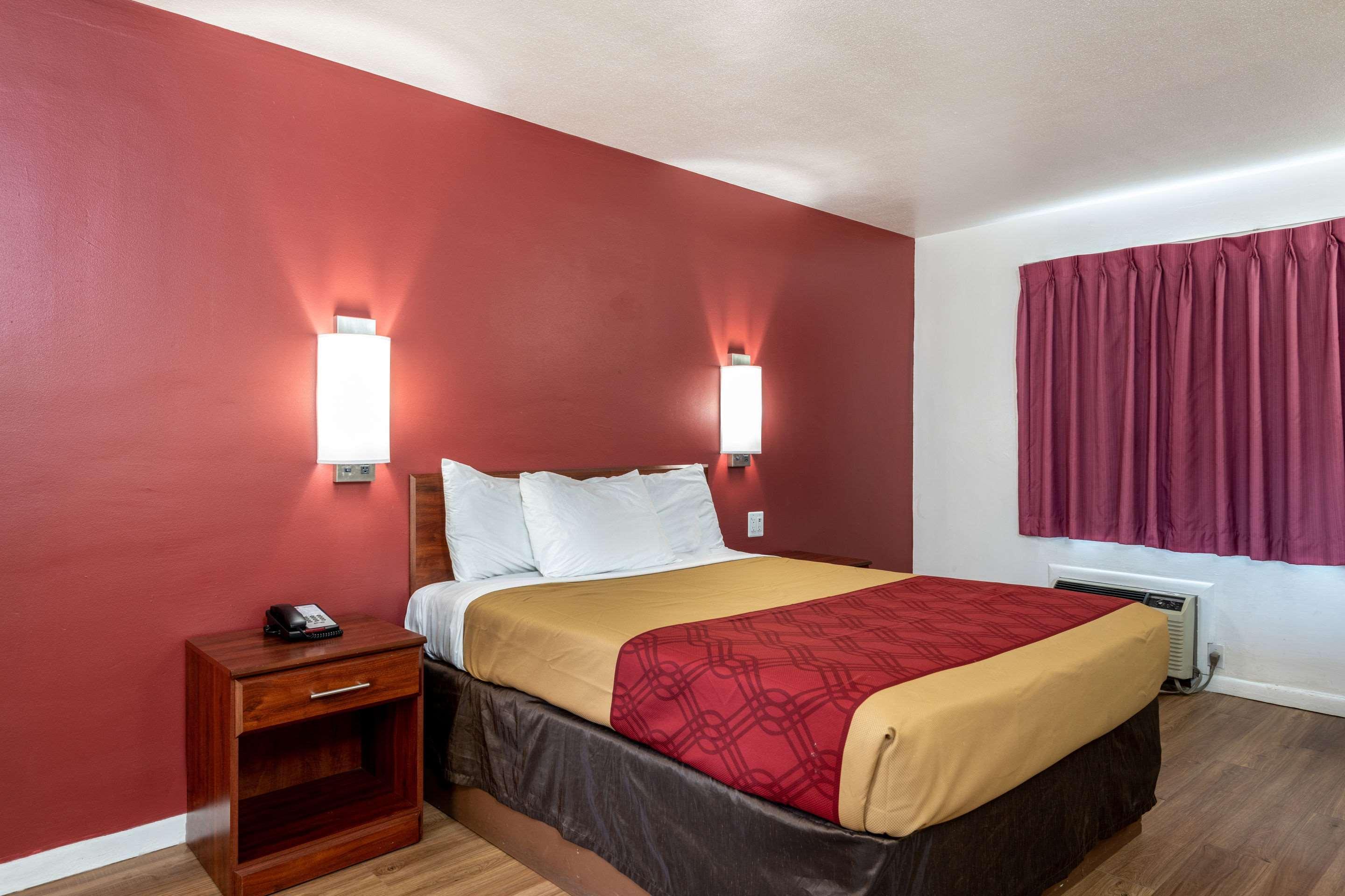 Econo Lodge University Тусон Екстериор снимка